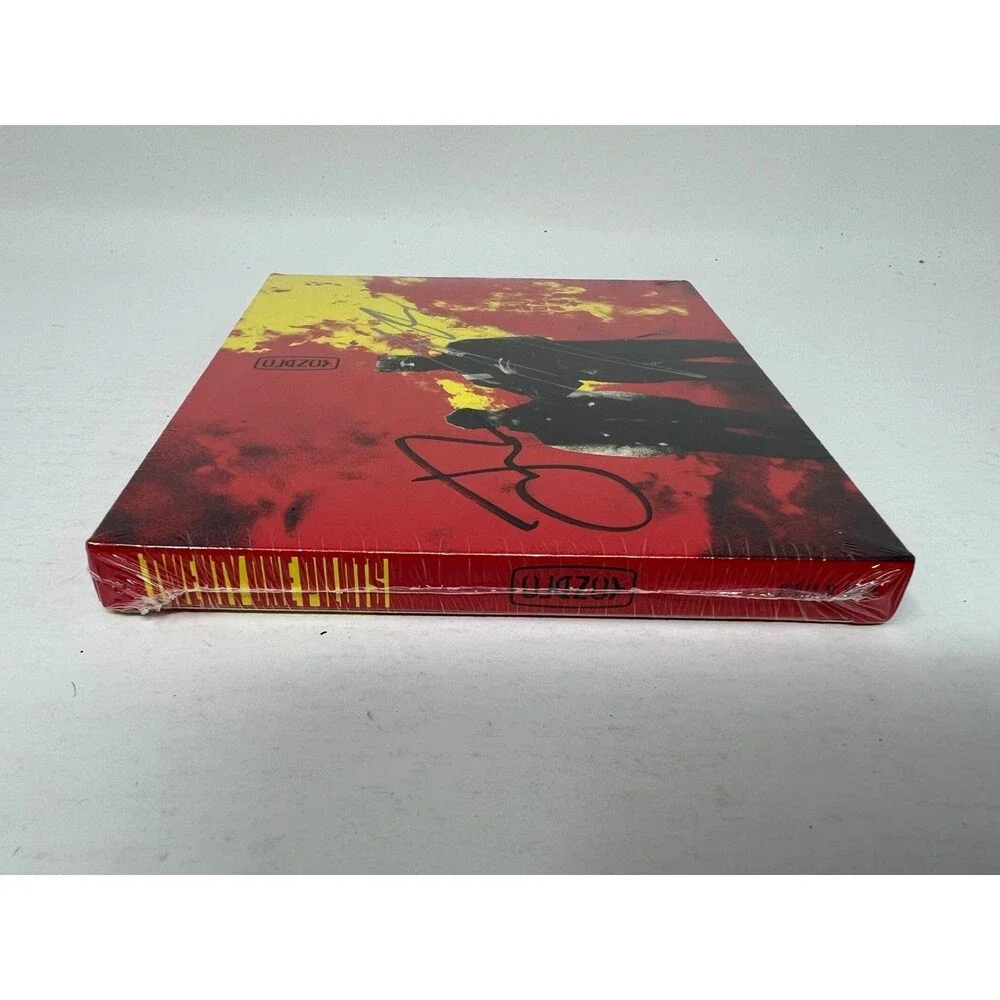 Twenty One Pilots Signed Autographed Clancy CD Tyler Joseph Josh Dun - Picture 9 of 10